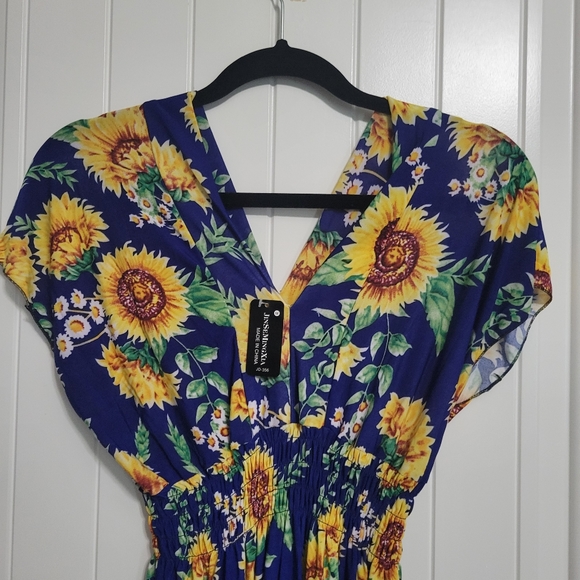 Navy sunflower dress - Picture 2 of 4